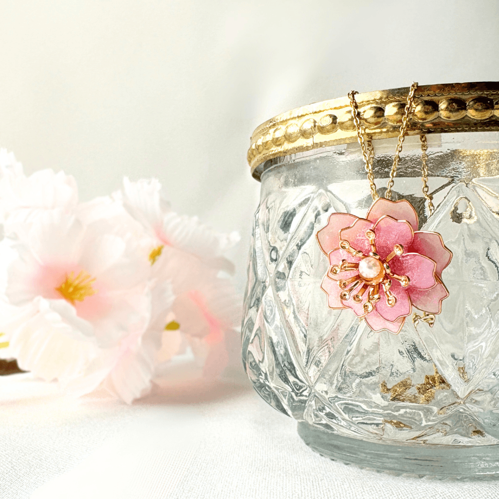 【八重桜】ネックレス ピンクのグラデーション サージカルステンレス 金属アレルギー対応 受注生産 春の新作 | 3枚目